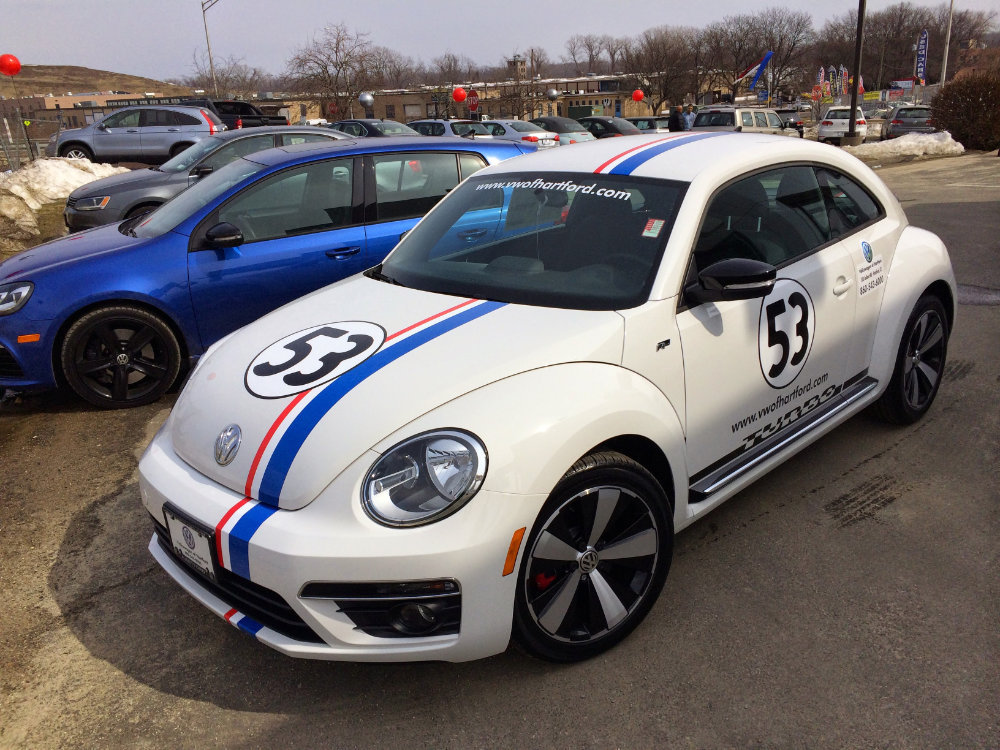 Signs and vehicle wraps gallery image