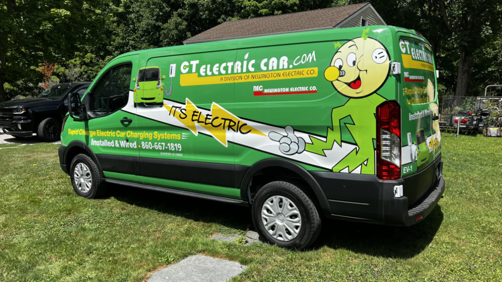 Signs and vehicle wraps gallery image
