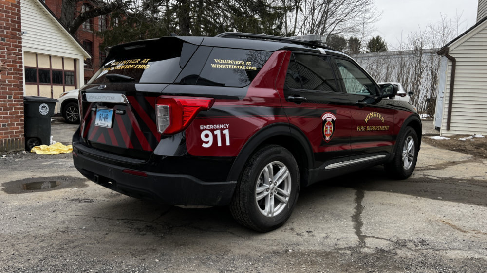 Signs and vehicle wraps gallery image