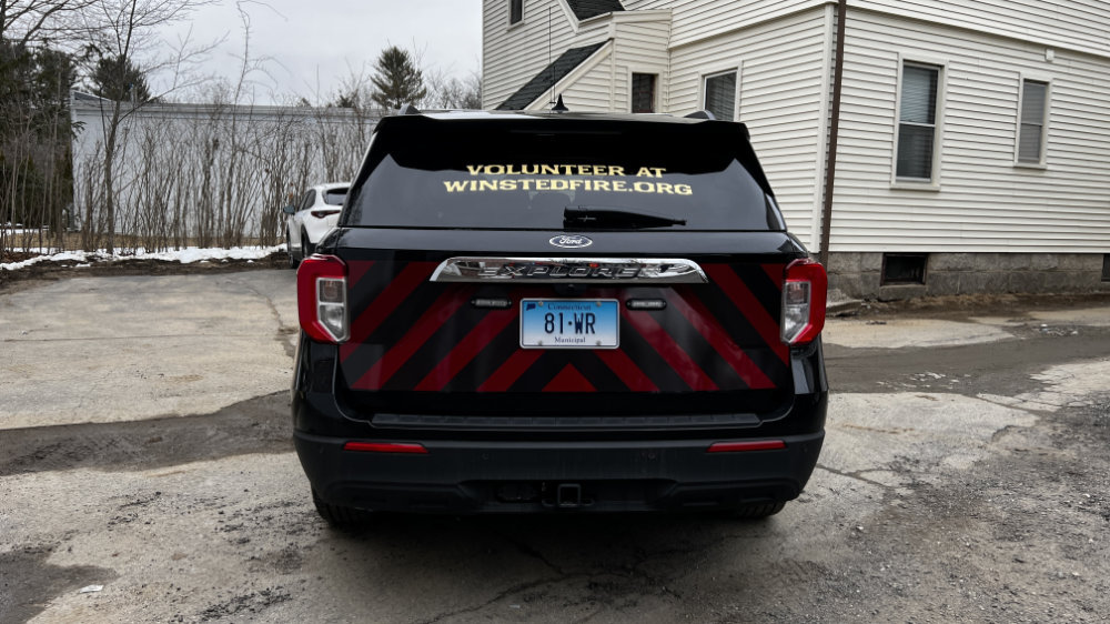 Signs and vehicle wraps gallery image