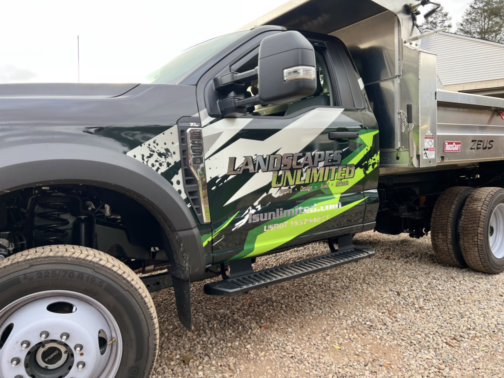 Signs and vehicle wraps gallery image