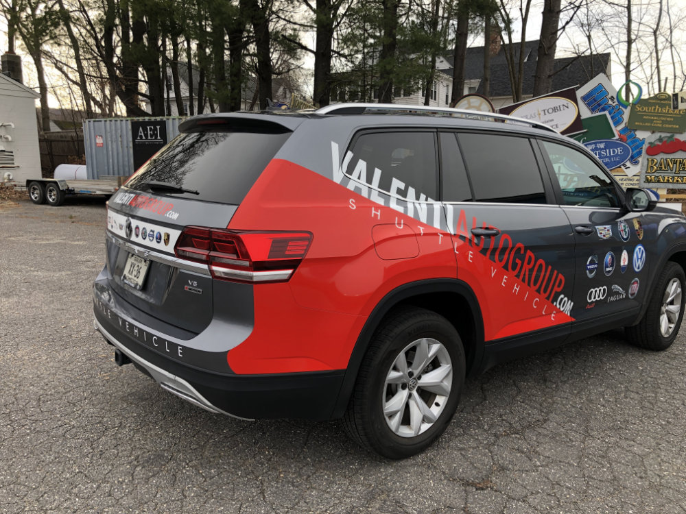 Signs and vehicle wraps gallery image