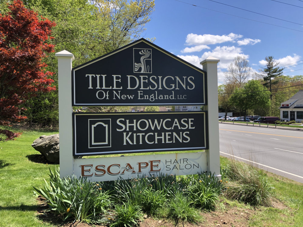 Signs and vehicle wraps gallery image