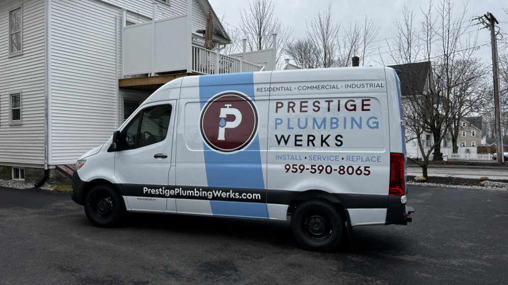 Signs and vehicle wraps gallery image