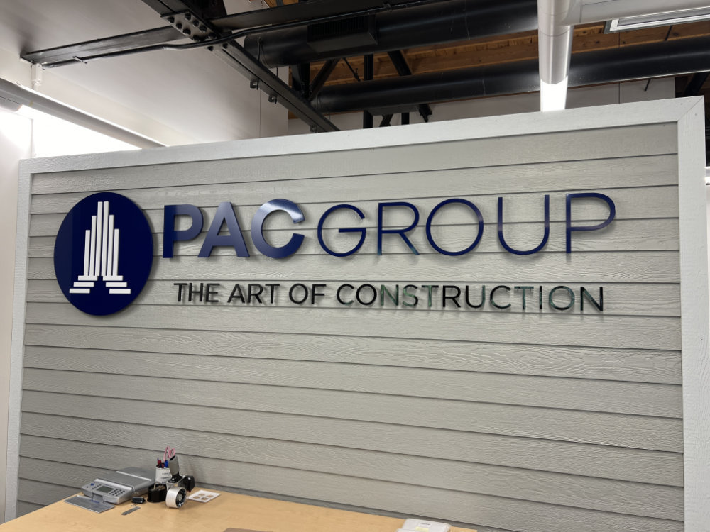 Signs and vehicle wraps gallery image