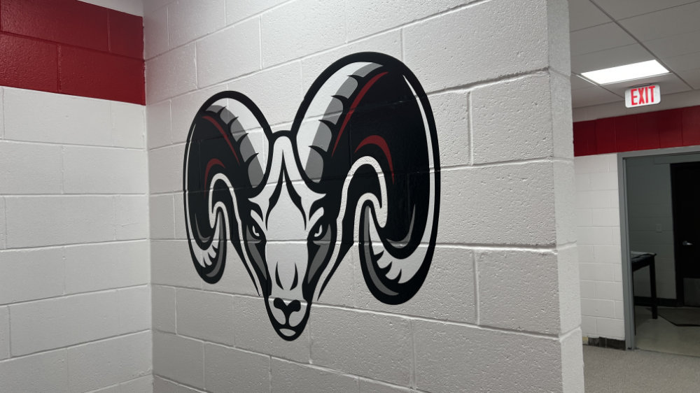 Signs and vehicle wraps gallery image