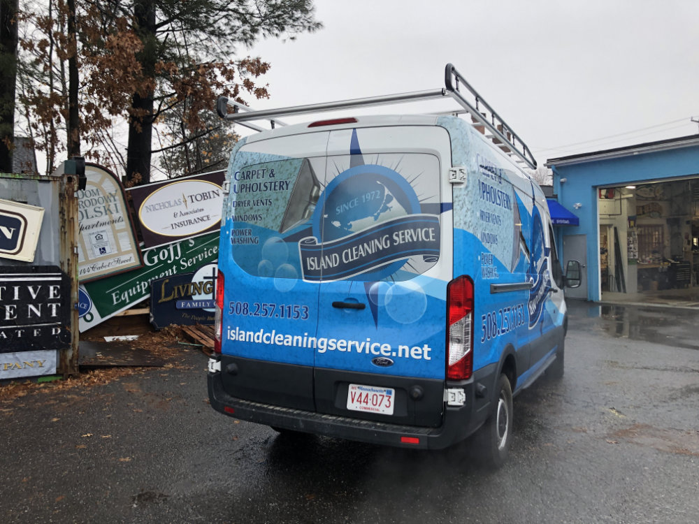 Signs and vehicle wraps gallery image