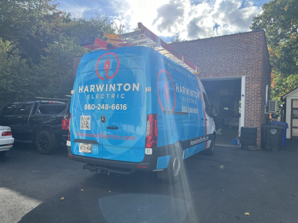 Signs and vehicle wraps gallery image