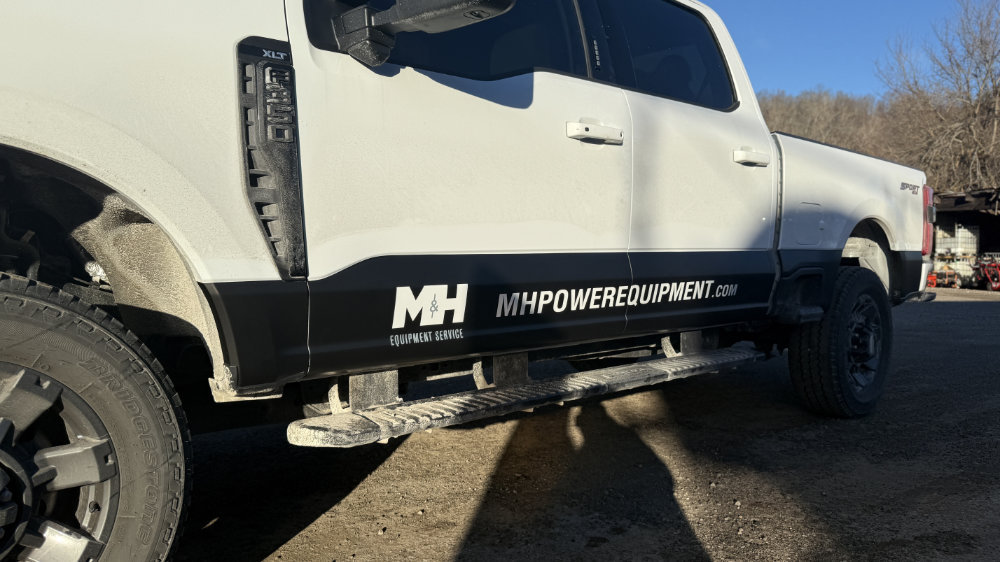 Signs and vehicle wraps gallery image