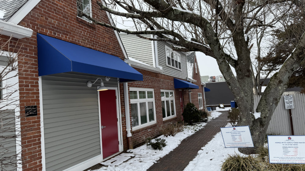 Signs and vehicle wraps gallery image