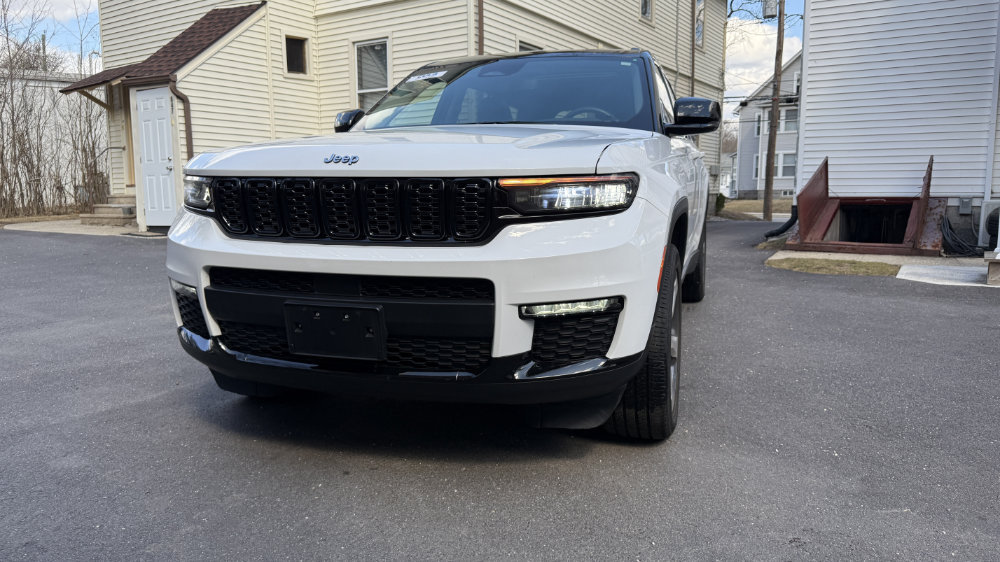 Signs and vehicle wraps gallery image