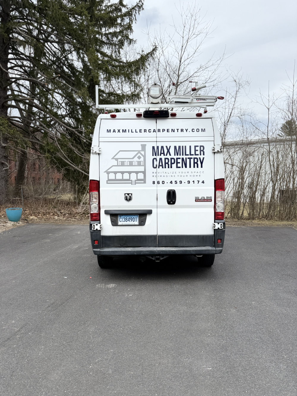 Signs and vehicle wraps gallery image