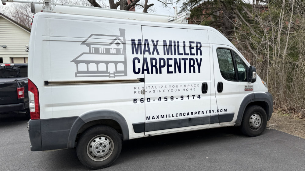 Signs and vehicle wraps gallery image