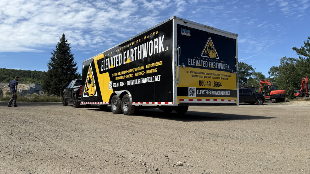 Signs and vehicle wraps gallery image