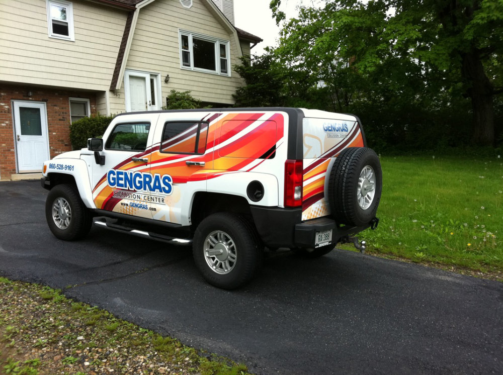 Signs and vehicle wraps gallery image